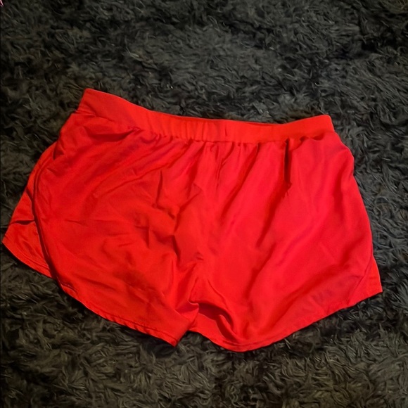 Under Armour Red Athletic Shorts Lightweight Elastic Waist - Picture 4 of 4
